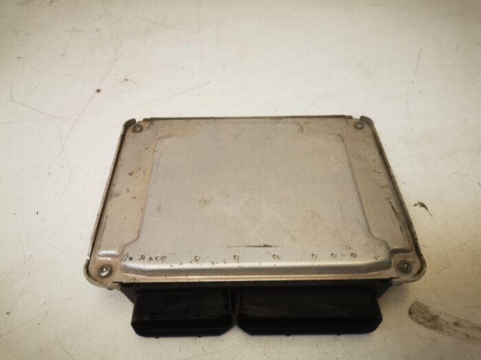 Centralita motor Seat Ibiza III 6L 1.9 tdi