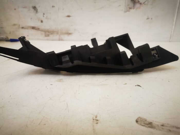 Soporte paragolpes delantero izquierdo Peugeot 307