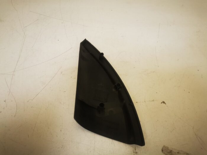 Moldura interna retrovisor derecho Citroën Xsara N1