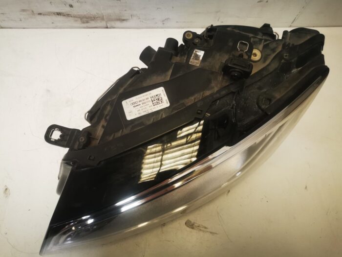 Faro delantero izquierdo Audi Q5 8R sin centralitas