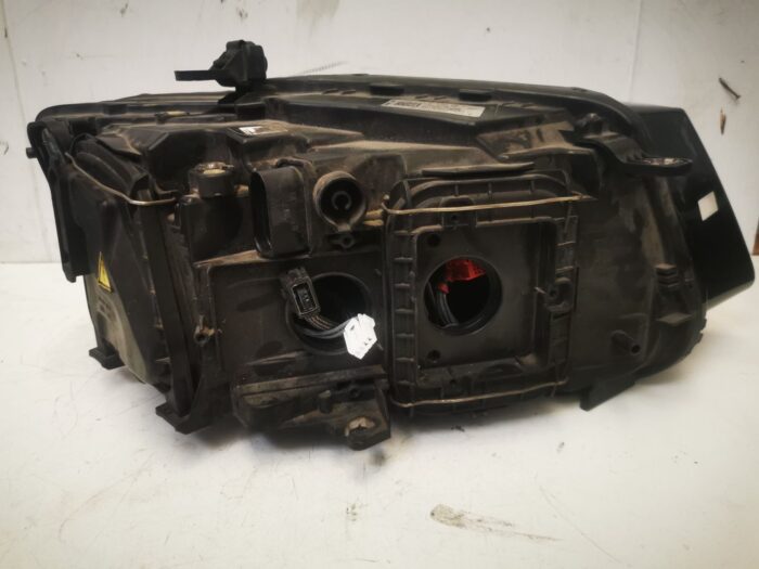 Faro delantero izquierdo Audi Q5 8R sin centralitas