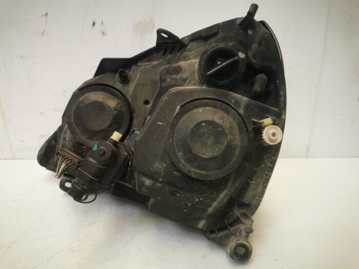 Faro delantero derecho Renault Clio II fase II