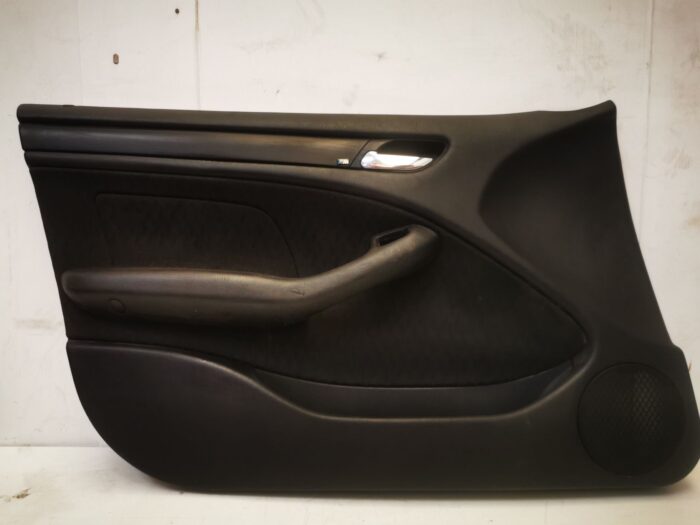 Panel puerta delantera izquierda BMW serie 3 E46 sin altavoz