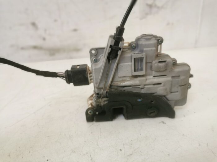Cerradura trasera derecha Seat Altea 5P0 con cable