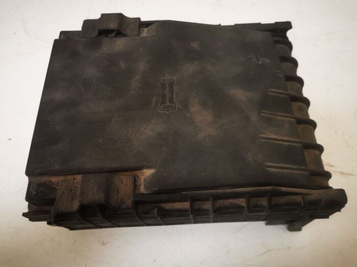 Caja relés y fusibles Seat Altea 5P Audi VW varios modelos