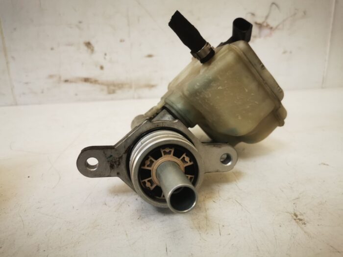 Bomba freno con deposito Seat Altea 5P