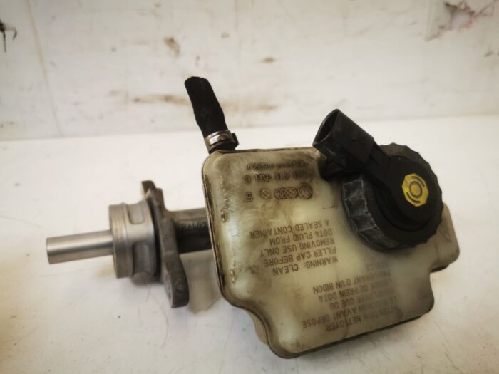 Bomba freno con deposito Seat Altea 5P