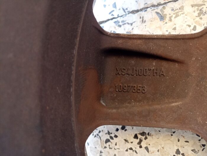 Llanta Aluminio Borbet Ford Focus Berlina 2002