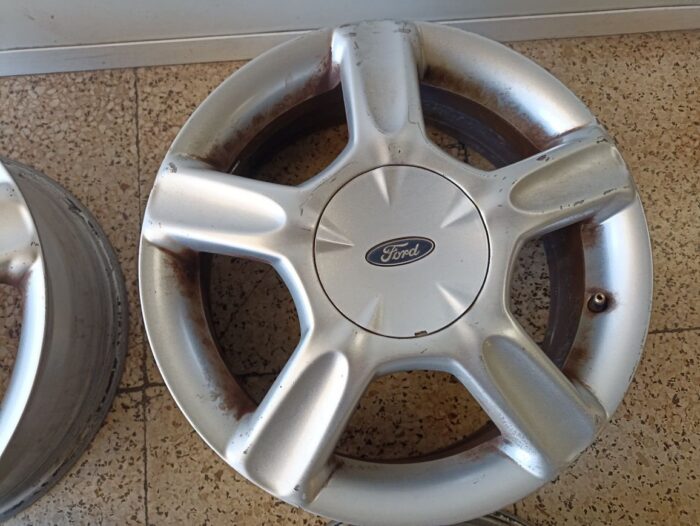 Llanta Aluminio Borbet Ford Focus Berlina 2002