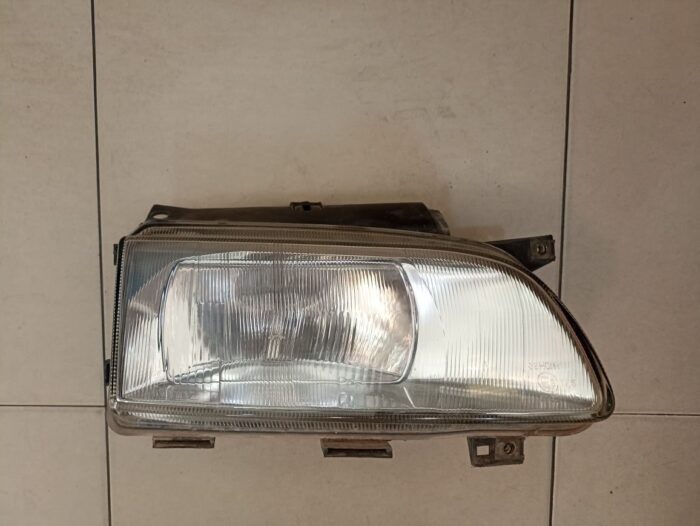Faro delantero derecho Citröen Berlingo 2000 completo