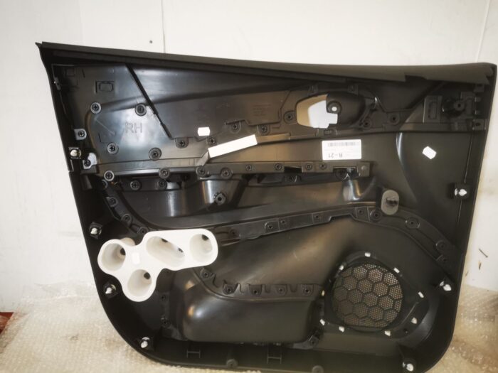 Panel puerta delantera derecha Renault Captur 2013-2018