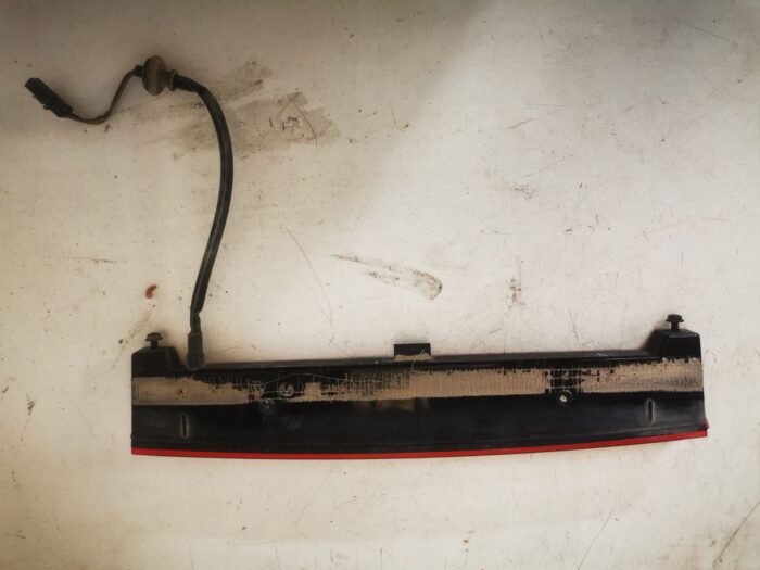 Tercera luz de freno Seat Ibiza III 6L