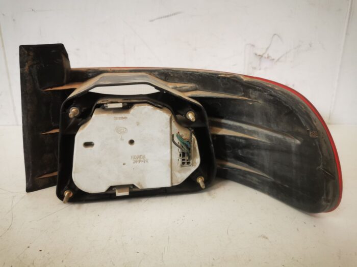 Piloto trasero exterior izquierdo Honda Accord 96 con portalámparas