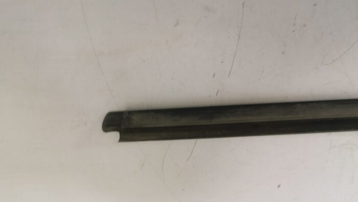 Junta hueco ventanilla delantera derecha negro 3 puertas Volkswagen Golf IV
