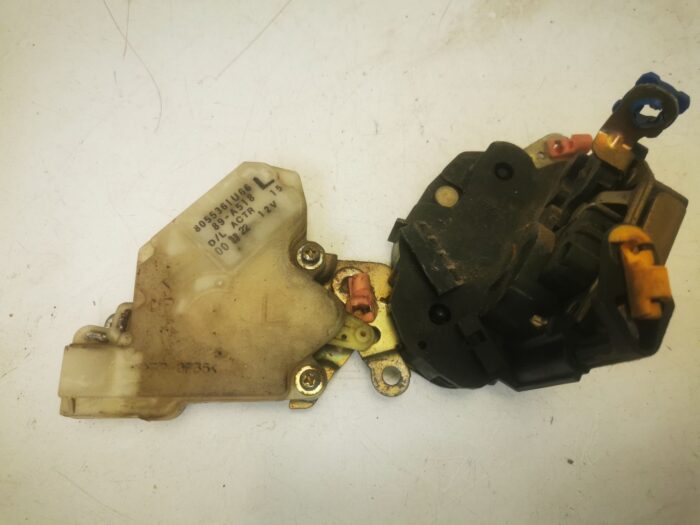 Cerradura delantera izquierda Nissan Almera II N16 2001