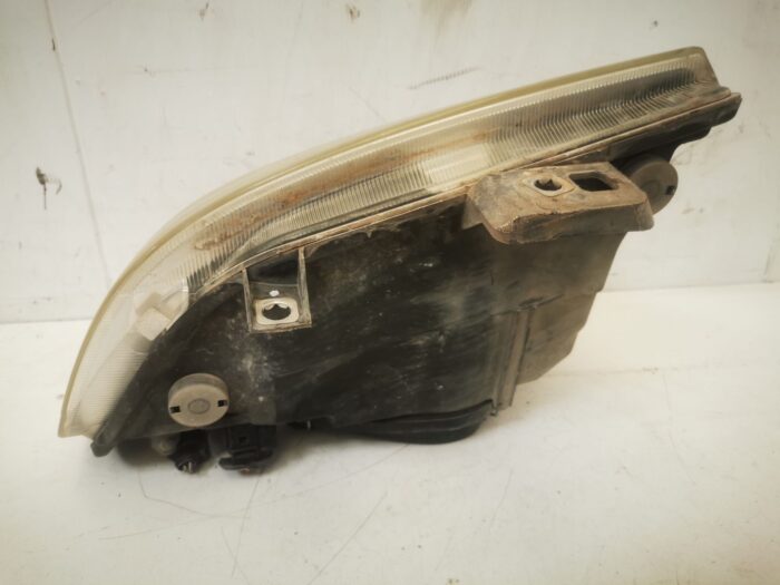 Faro delantero derecho Seat Ibiza II 6K Córdoba con portalámparas para Pulir
