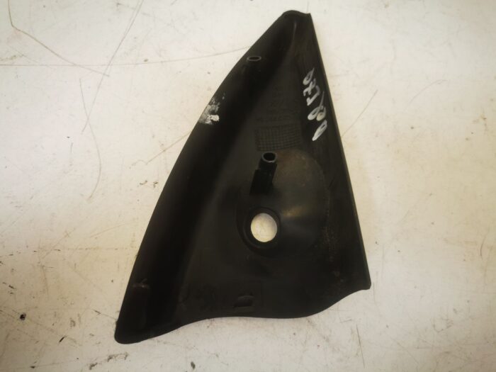 Moldura interior retrovisor izquierdo Peugeot 306 1997