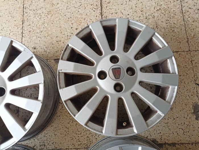 Juego 4 Llantas R15 aluminio original Rover 45 2003