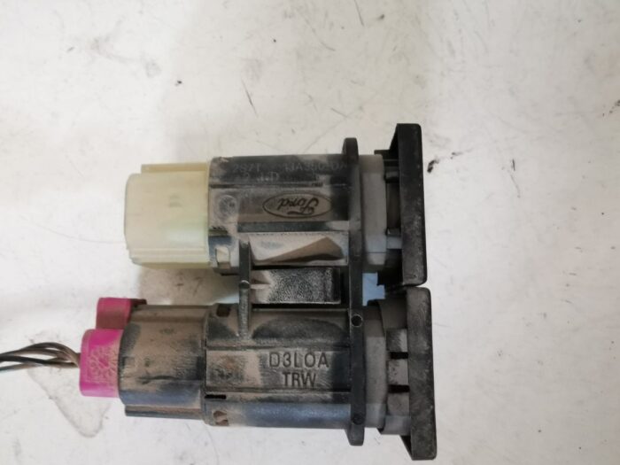Botón emergencia Ford Mondeo III 2003