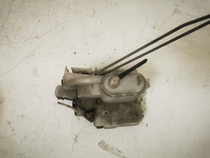 Cerradura trasera derecha Seat Córdoba 6k 1999