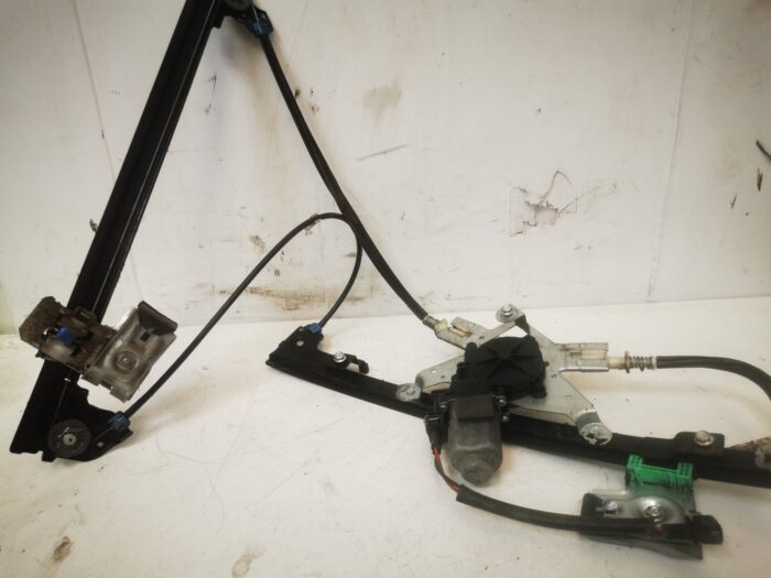 Elevalunas eléctrico con motor delantero derecho Seat Córdoba 6k 1999 varios modelos