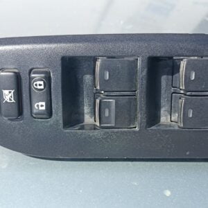 Mando elevalunas delantero izquierdo Toyota Land Cruiser (J15)