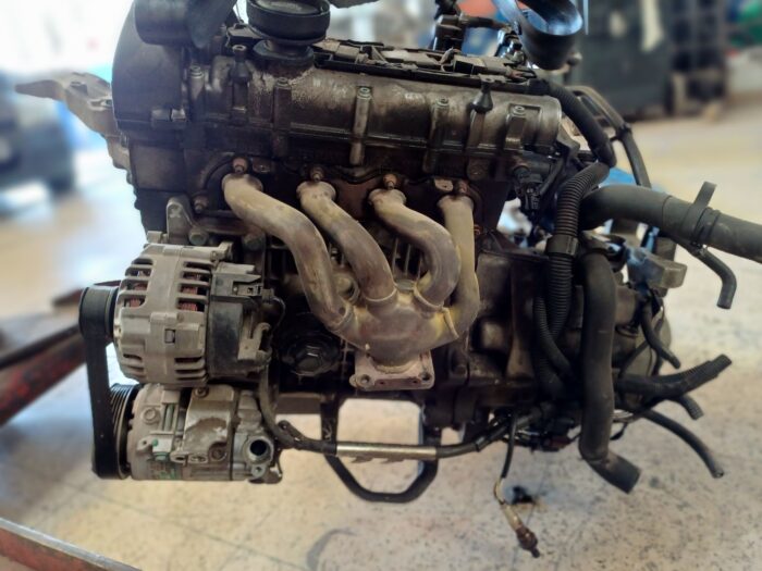 Motor completo Seat Ibiza III (6L) gasolina 1.4 16V 75CV 2005