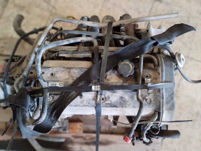 Motor completo Ford Focus 1.6 16V 100CV gasolina 1999
