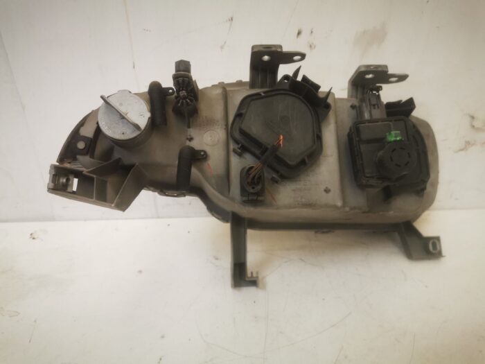 Faro delantero izquierdo Rover 45 MG ZS 2001