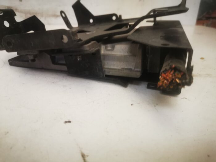 Centralita ECU motor Rover 45 2003 gasolina con soporte