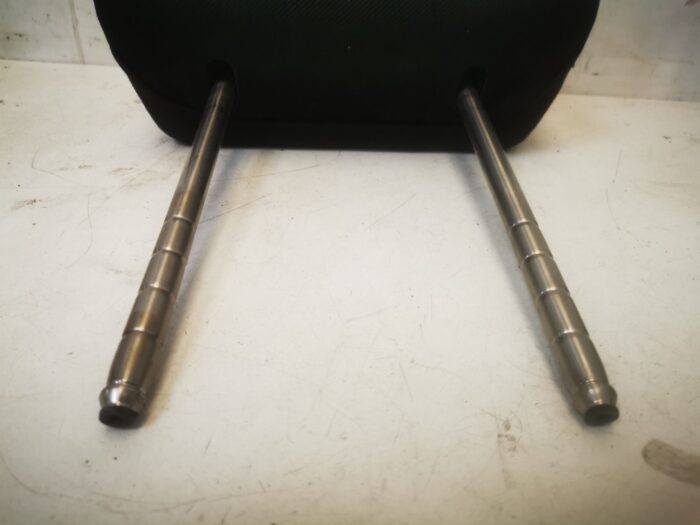 Reposa cabeza delantero Audi A4 B5 tela negra