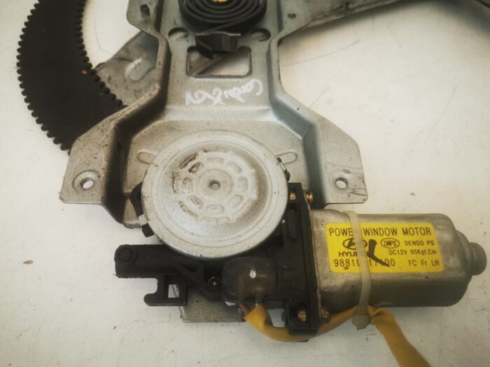 Elevalunas eléctrico con motor delantero izquierdo 2 pines hyundai matrix 2006 5 puertas