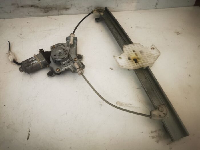 Elevalunas eléctrico con motor trasero izquierdo 2 pines hyundai matrix 2006 5 puertas