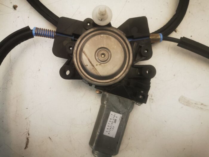 Elevalunas eléctrico con motor delantero izquierdo Chrysler Voyager 2005