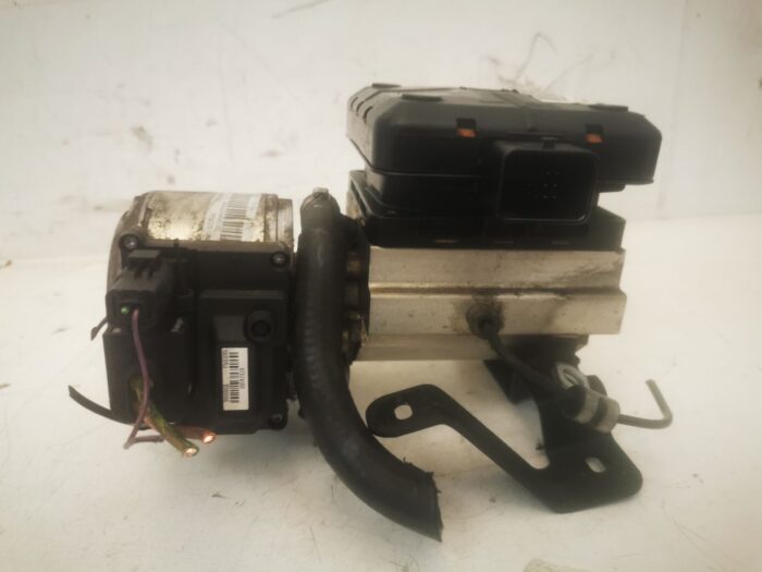 Bomba suspensión Citroën C5 2006 1.6hdi