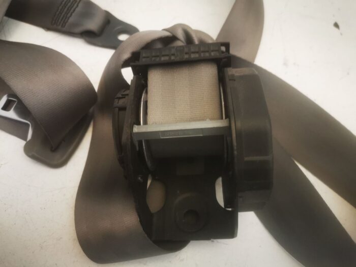 Cinturón de seguridad trasero izquierdo Citroën C5 2006 gris