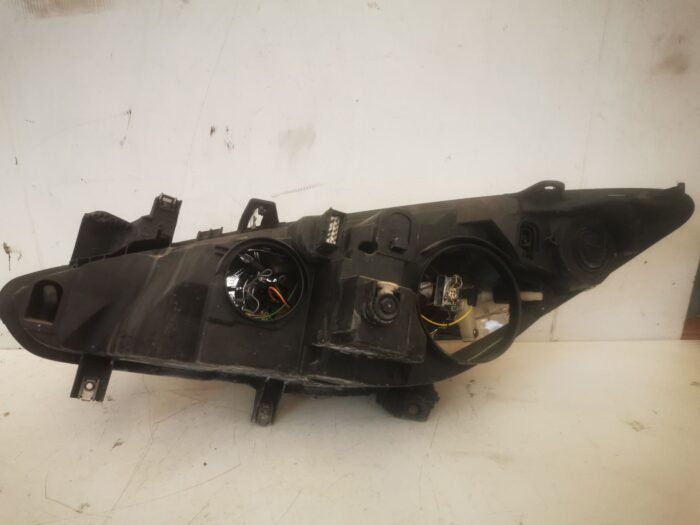 Faro delantero derecho Peugeot 307 SW