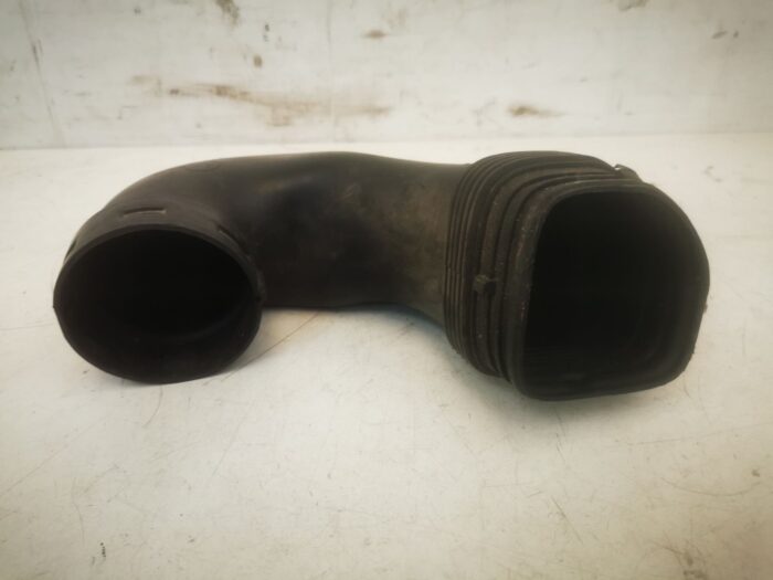Codo conductor de aire volkswagen polo IV 9N 1.4 gasolina varios modelos grupo VAG