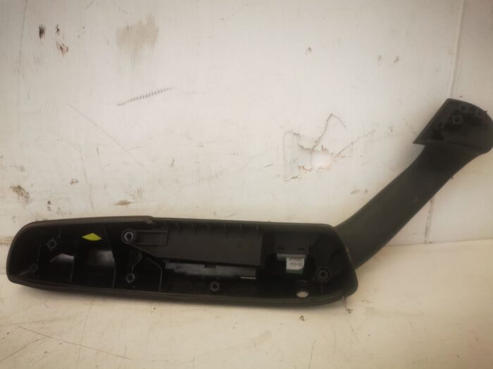 Asidero puerta trasera derecha Audi A6 S6 C6 avant 4F negro 2008