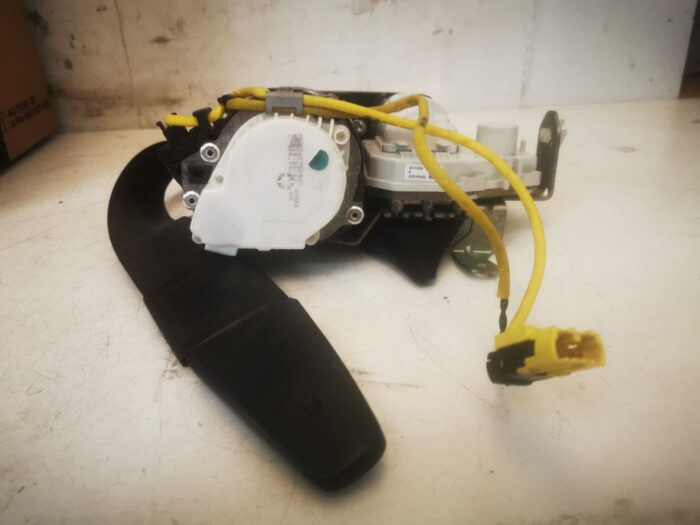 Cinturón de seguridad delantero izquierdo Audi A6 A7 A8 2015