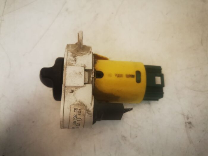 Interruptor luces Ford Mondeo II 1999