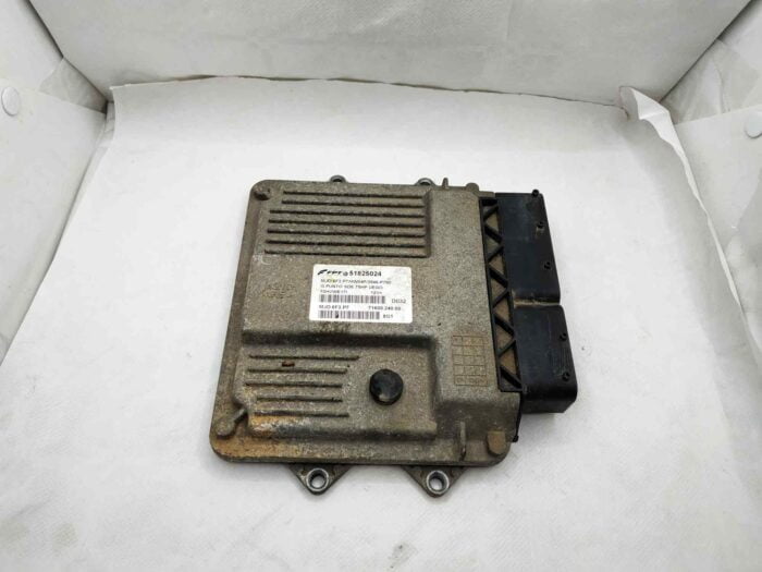 Centralita motor ECU Fiat punto (199) 2008 diésel