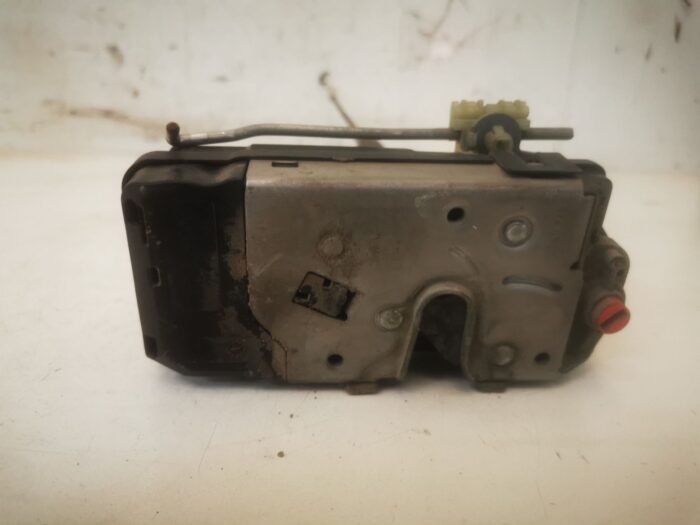 Cerradura trasera derecha Opel Astra H 2008