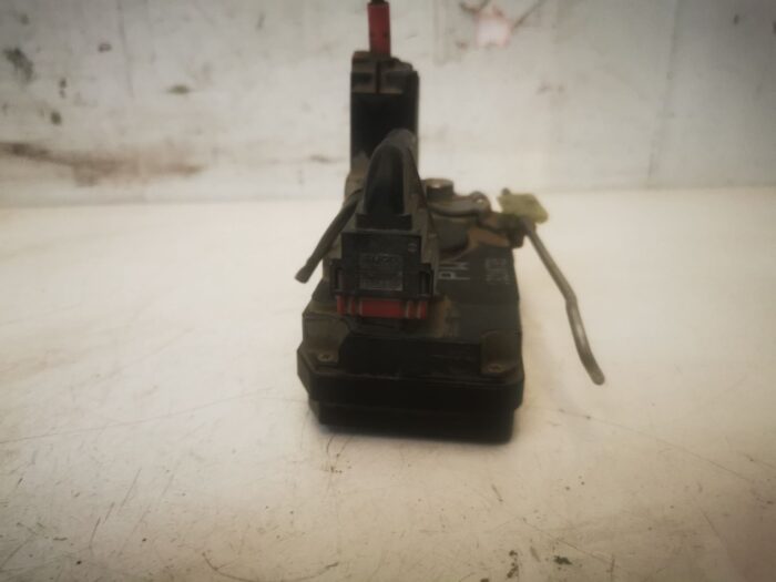 Cerradura trasera derecha Opel Astra H 2008