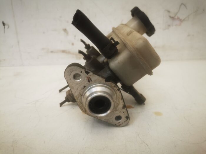 Bomba de freno Hyundai Matrix 2006 1.5CRDI