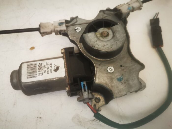 Elevalunas eléctrico con motor delantero izquierdo Nissan Almera II N16