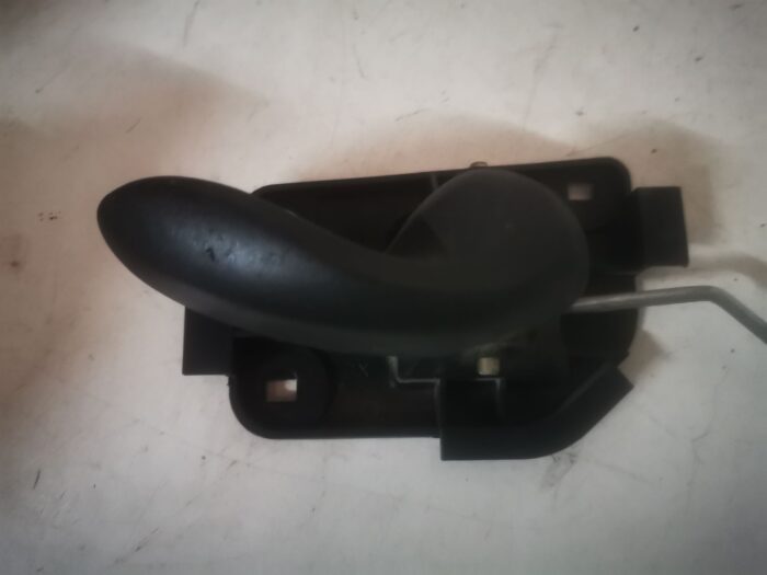 Cerradura delantera derecha Fiat Punto (188) 2002