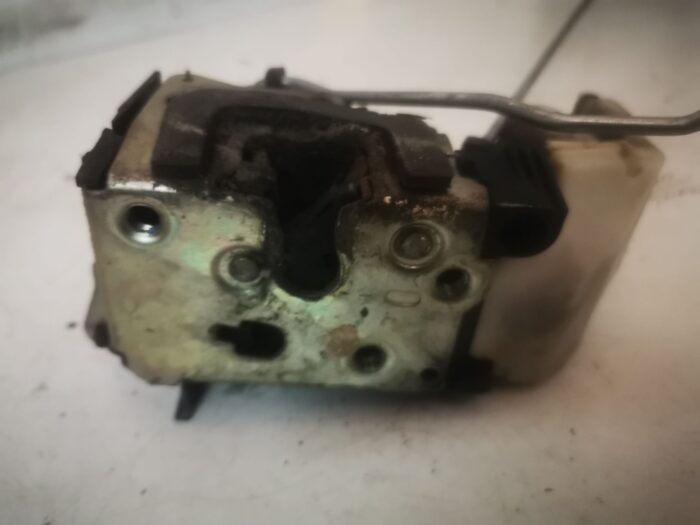 Cerradura delantera izquierda Fiat Punto (188) 2002