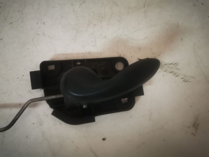 Cerradura delantera izquierda Fiat Punto (188) 2002
