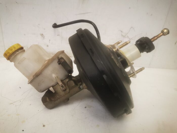 Servofrenos con bomba de freno y depósito líquido frenos Fiat Punto (188) 2003